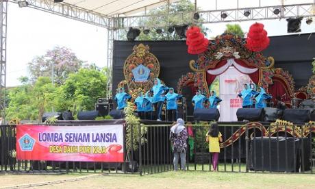 Lomba Senam Lansia